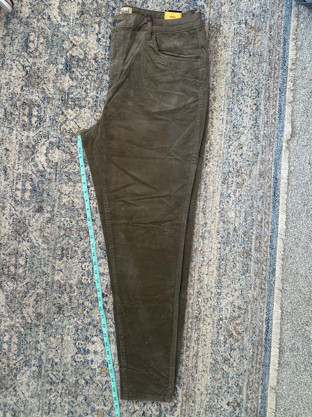 NWT Hybrid & Company Women's Olive Green Stretch Corduroy Pants Size 18 NWT - Picture 4 of 5